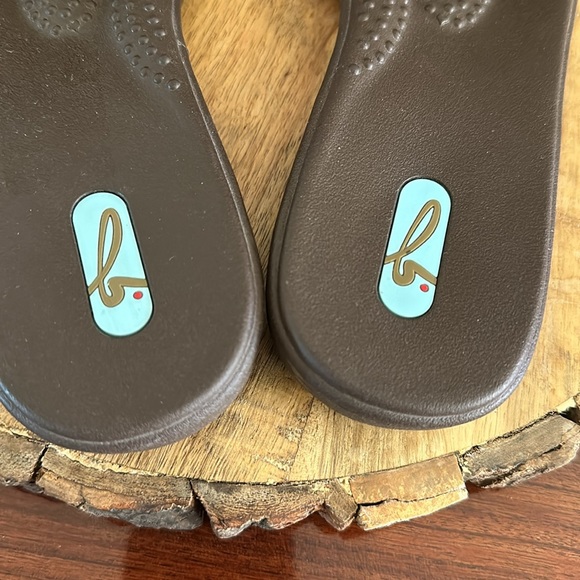 Oka-B Women’s Grace Slide Sandals in Hot Chocolate - Picture 4 of 12